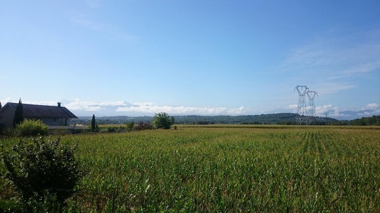 Kyriad Tarbes Odos Buitenkant foto